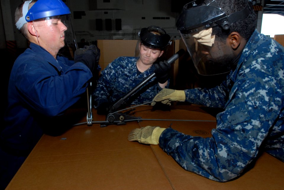 USS Ronald Reagan prepares for upcoming deployment DVIDS350630