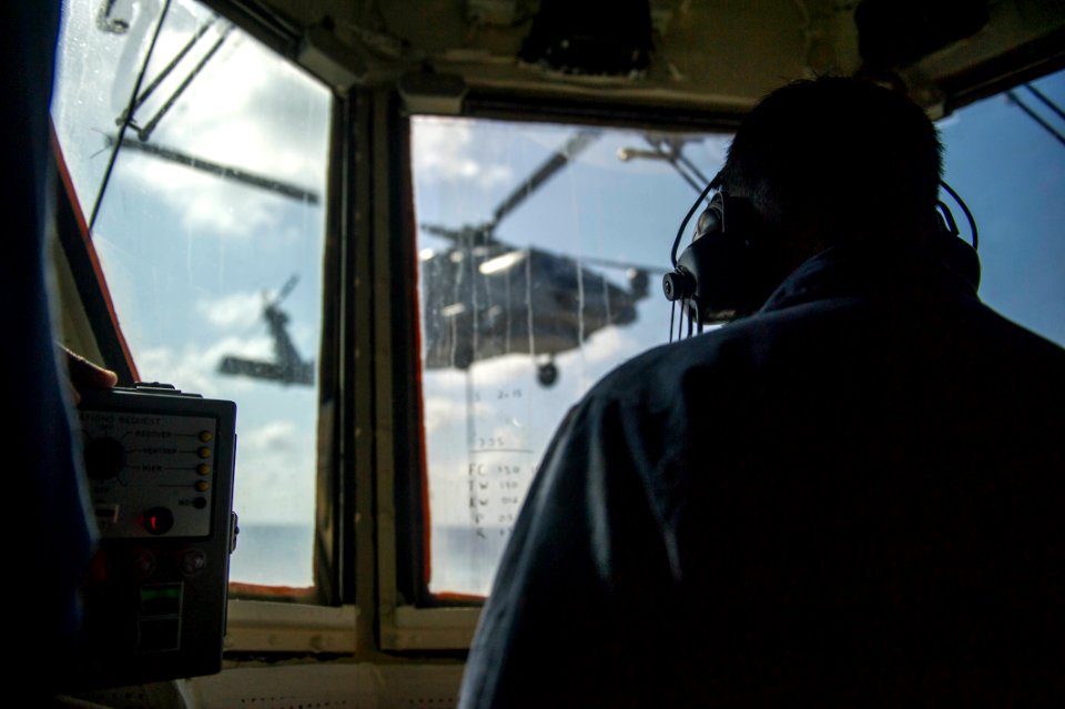 USS Roosevelt (DDG 80) 140514-N-VC599-117 (14211122765)