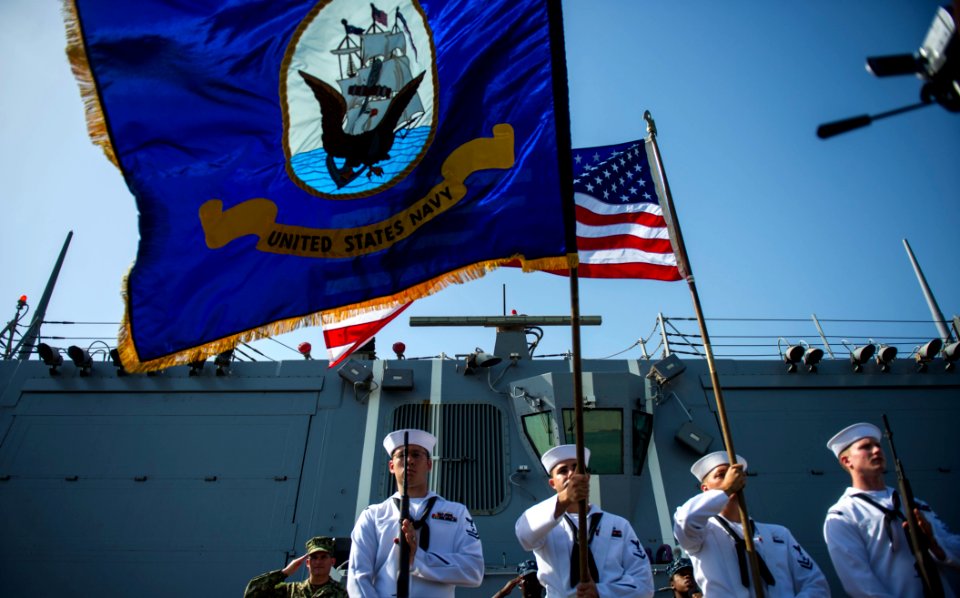 USS Roosevelt (DDG 80) 140630-N-VC599-163 (14638211601)