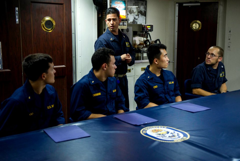 USS ROOSEVELT (DDG 80) 140722-N-VC599-014 (14554063797)
