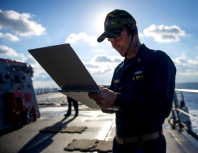 USS Roosevelt (DDG 80) 141030-N-VC599-014 (15689279135)