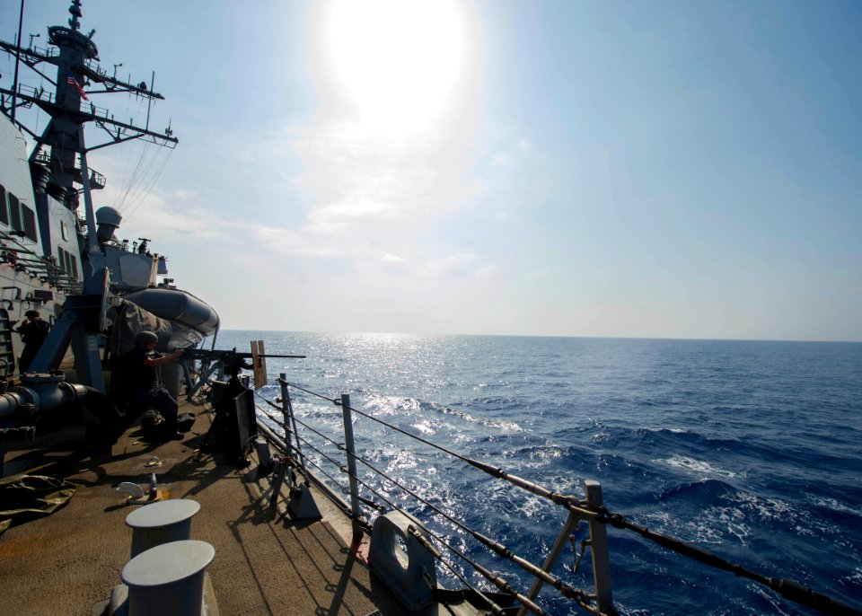 USS Ross 150509-N-FQ994-044