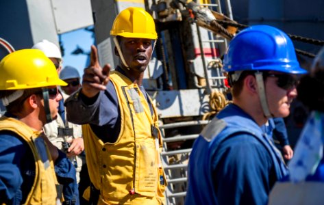 USS Roosevelt (DDG 80) 141007-N-VC599-027 (15298407580)