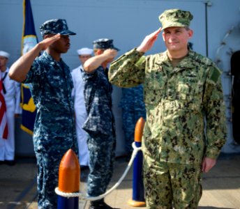 USS Roosevelt (DDG 80) 140630-N-VC599-156 (14641029292)