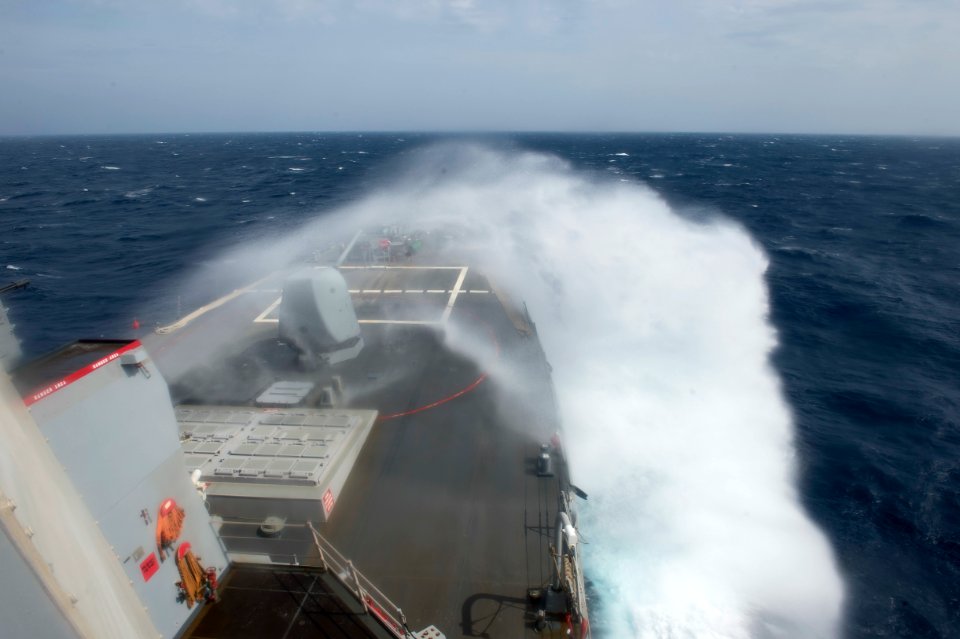 USS Ross transits the Mediterranean Sea (16906936441)