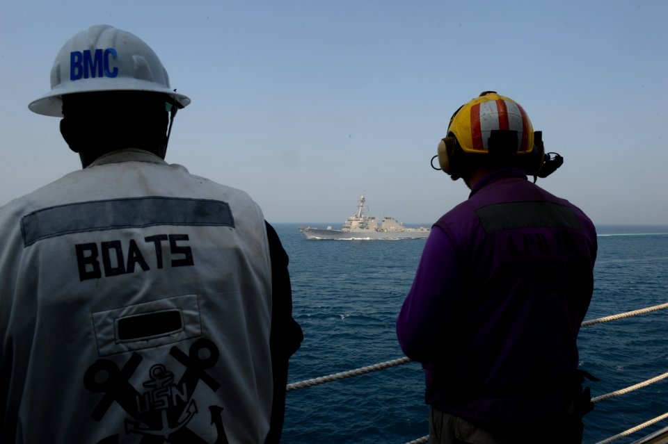 USS Roosevelt (DDG 80) 140708-N-BD629-016 (14794766633)