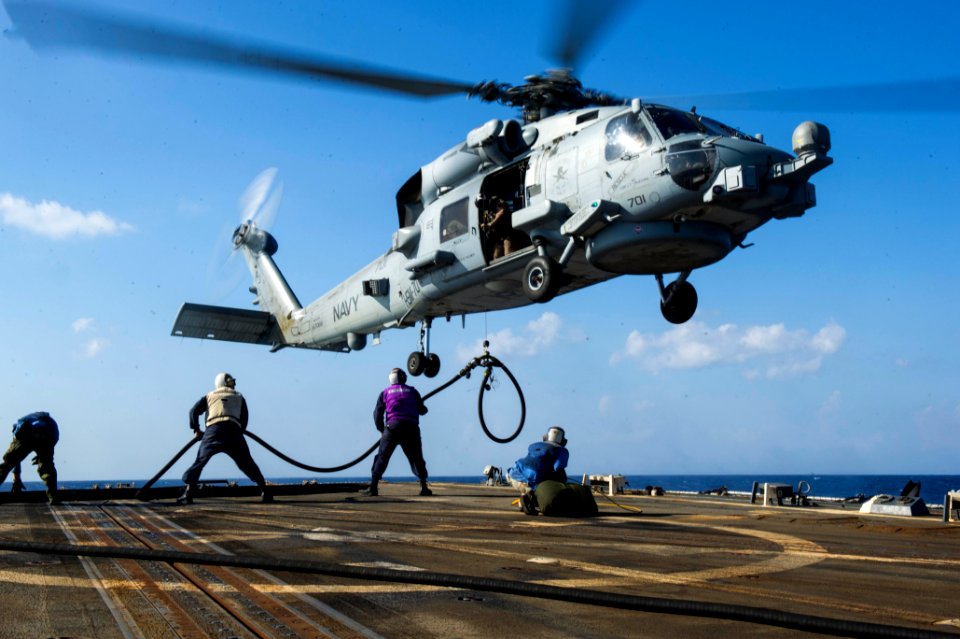 USS Roosevelt (DDG 80) 141020-N-VC599-016 (14978336084)