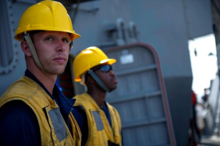 USS Roosevelt (DDG 80) 140824-N-VC599-137 (15071585945)