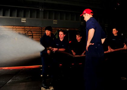 USS Rushmore 130113-N-YQ852-036