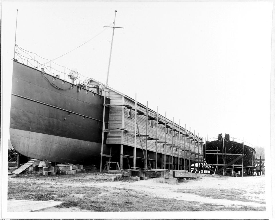 USS Rowan - 19-N-15-9-12
