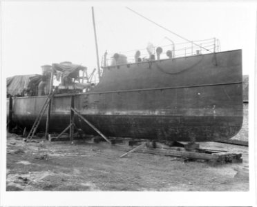 USS Rowan - 19-N-15-9-7