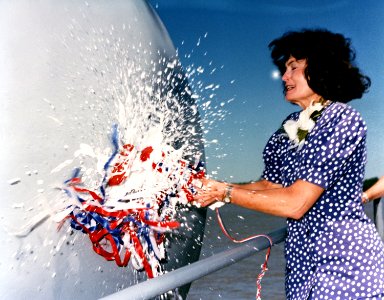 USS Rushmore chistening 1989 Avondale LA DN-SC-90-01826