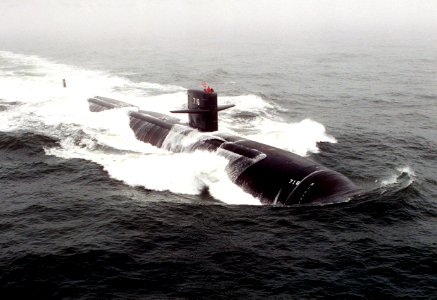 USS Salt Lake City (SSN-716) underway at sea, in 1984 (6443295)