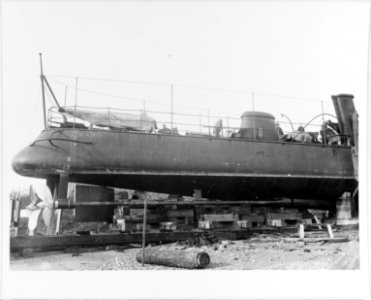 USS Rowan - 19-N-15-9-6