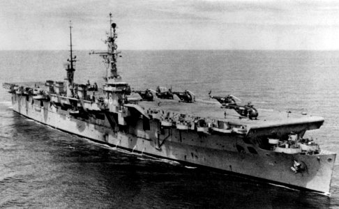 USS Saipan (CVL-48) at sea with helicopters embarked, circa in 1955 (NH 67747)