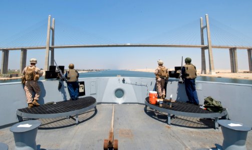 USS San Antonio operations 130829-N-WX580-124