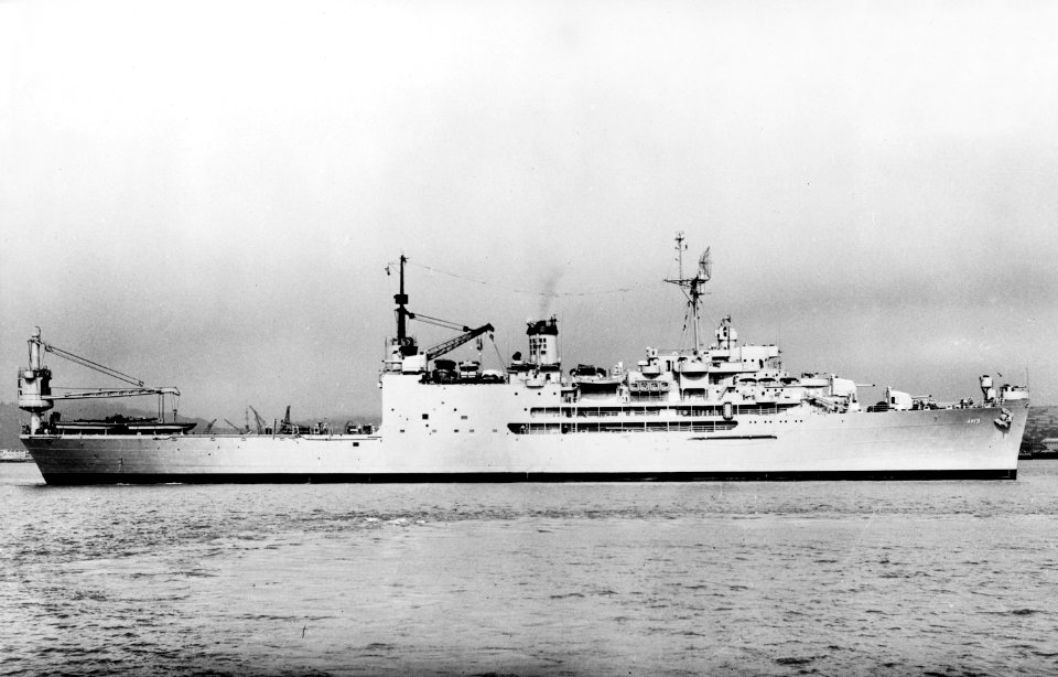 USS Salisbury Sound (AV-13) off San Francisco on 30 June 1953 (7577320)