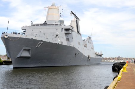 USS San Antonio 120613-N-CG900-007