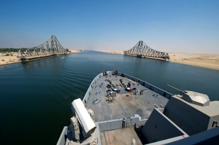 USS San Antonio operations 130829-N-WX580-078