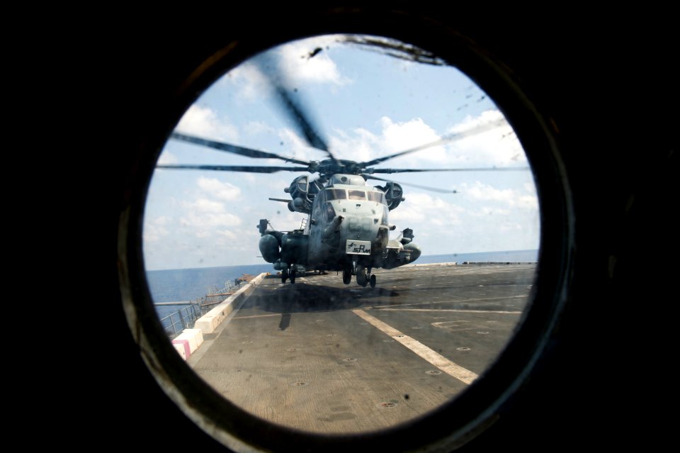 USS San Antonio operations 130910-N-WX580-029