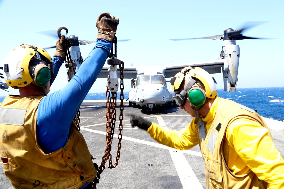 USS San Diego (LPD 22) 141020-M-CB493-006 (15421234707)