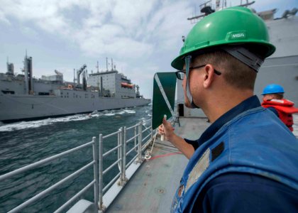 USS SAN JACINTO (CG 56) 130825-N-LN619-076 (9641257399)