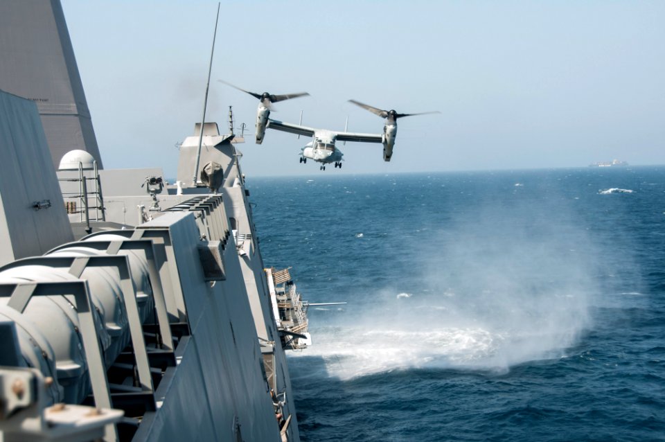 USS San Diego (LPD 22) 141022-N-QC631-036 (15009386973)