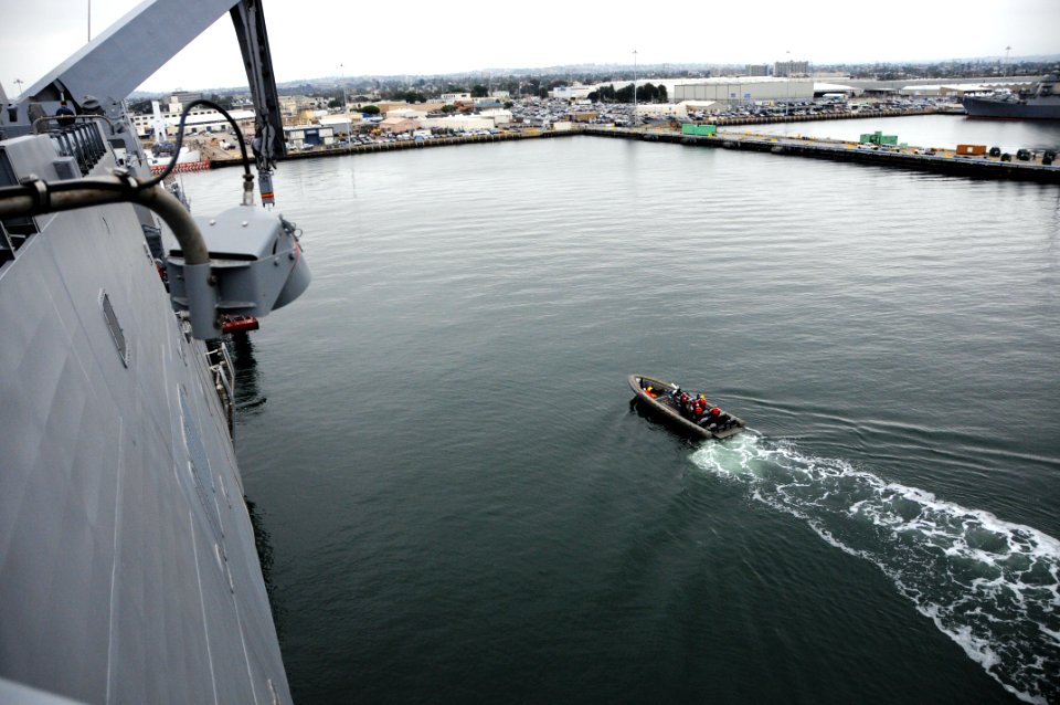 USS San Diego operations 131024-N-LI693-014