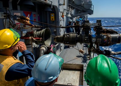 USS SAN JACINTO (CG 56) 131009-N-LN619-108 (10305751395)