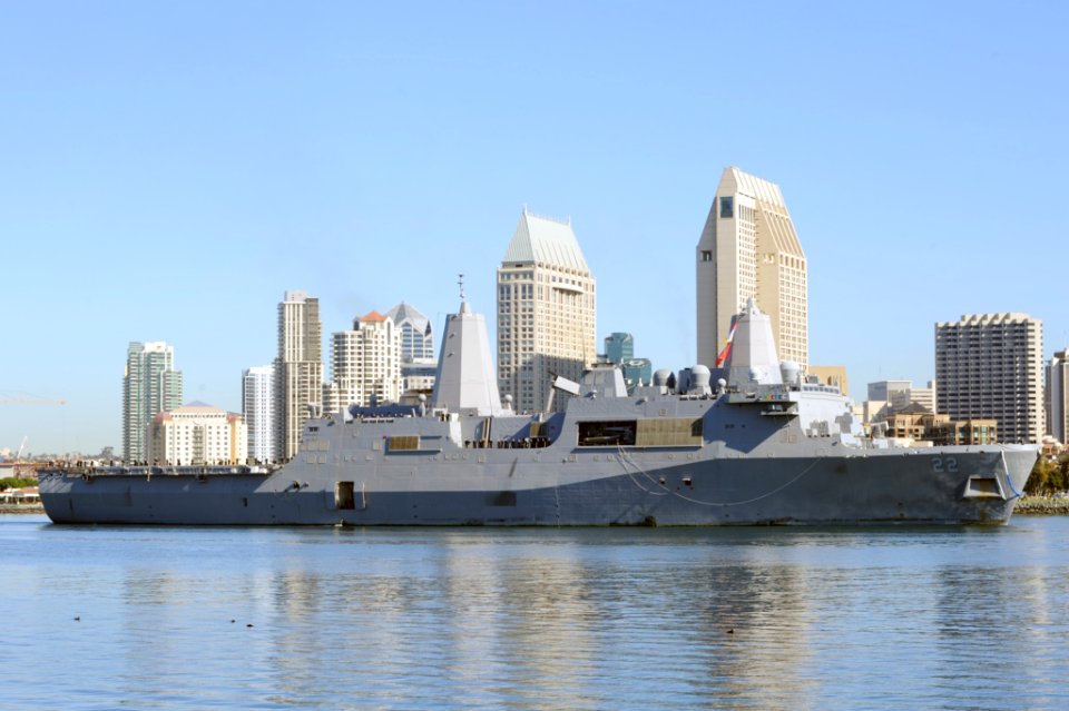 USS San Diego returns to home port 150225-N-DH124-069