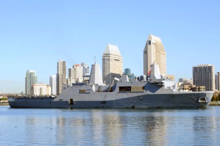 USS San Diego returns to home port 150225-N-DH124-069
