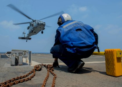USS SAN JACINTO (CG 56) 130912-N-LN619-029 (9781782881)