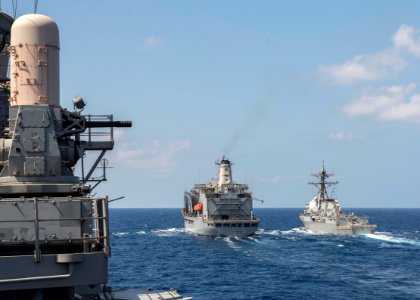 USS SAN JACINTO (CG 56) 131117-N-LN619-037 (10977679296)