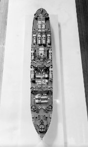 USS Sarasota (APA-204) model at the Mare Island Naval Shipyard, overhead view, 7 April 1954 (7575017)