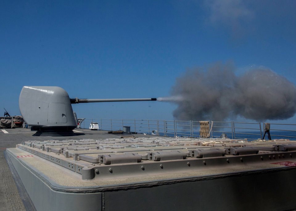 USS SAN JACINTO (CG 56) 140321-N-LN619-142 (13400188385)