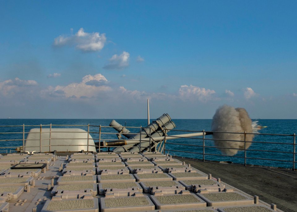 USS SAN JACINTO (CG 56) 131223-N-LN619-001 (11622989476)