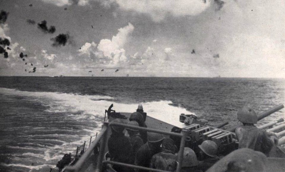 USS San Juan (CL-54) underway during the Battle of the Santa Cruz Islands on 26 October 1942