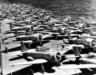 USS Saratoga CV-3 air group launch 1941 photo