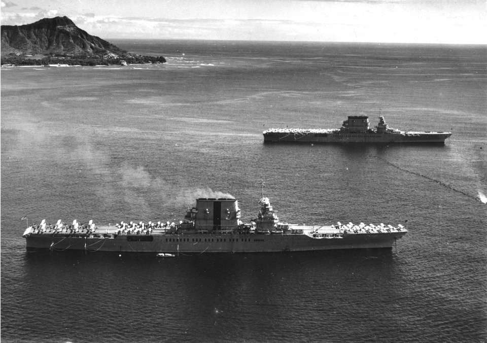USS Saratoga (CV-3) and USS Lexington (CV-2) off Diamond Head on 2 February 1933