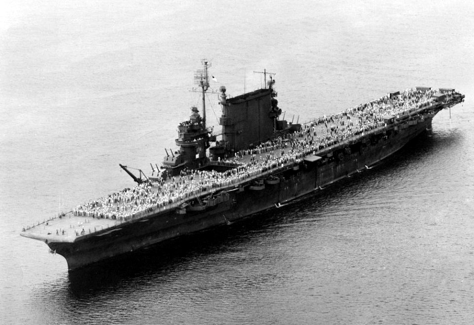 USS Saratoga (CV-3) during last Magic Carpet run 1945