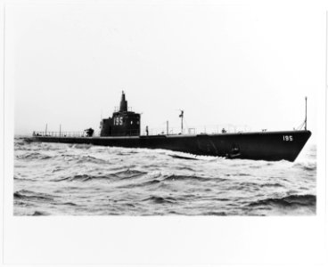 USS Sealion (SS-195) - 19-N-20993
