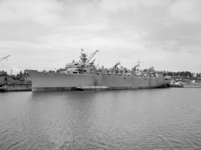 USS Seattle (AOE-3) fitting out at the Puget Sound Naval Shipyard in July 1968 (7574617)