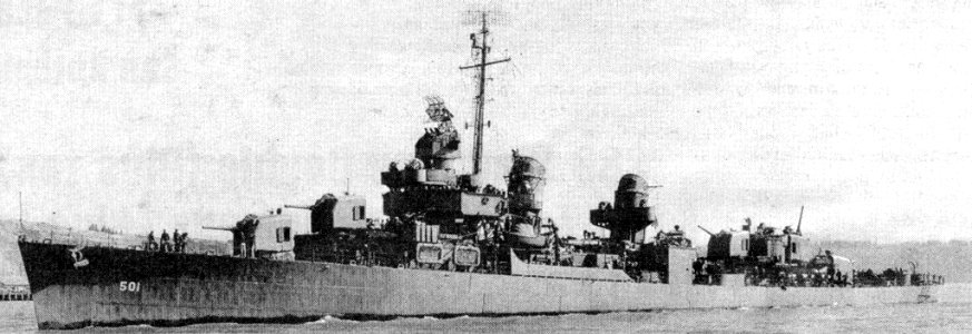 USS Schroeder (DD-501) underway, circa in 1943