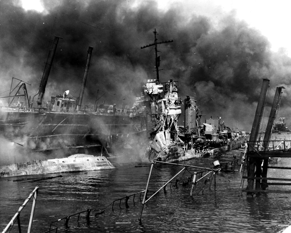USS Shaw Pearl Harbor-7Dec41