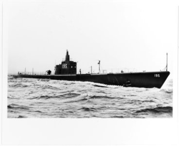 USS Sealion (SS-195) - 19-N-20993