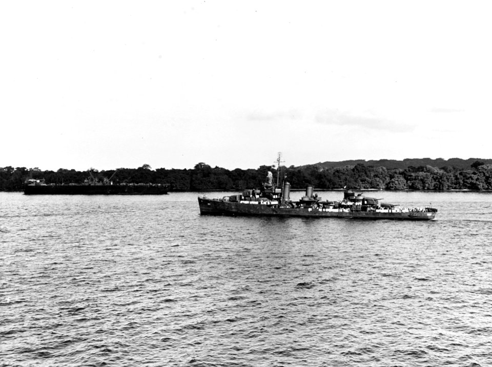 USS Selfridge (DD-357) in the Solomon Islands, 5 August 1943 (80-G-266036)