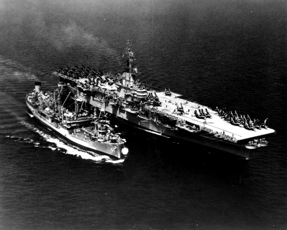 USS Severn (AO-61) refuels USS Hornet (CVA-12) in the Atlantic in May 1954