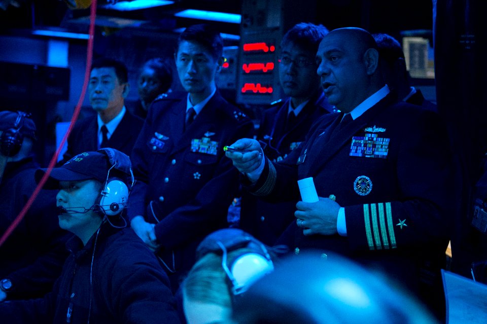 USS Shiloh operations 150227-N-BB269-023