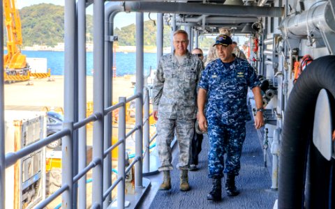 USS Shiloh - National Defense University ship visit 141016-N-NE138-271