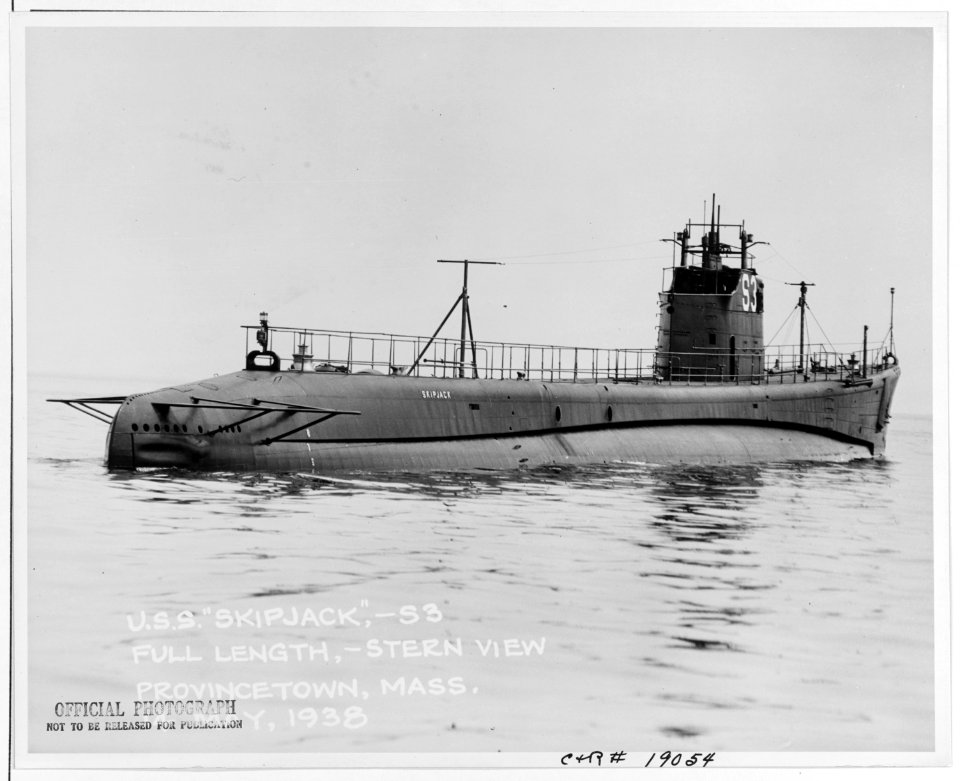 USS Skipjack - 19-N-19054